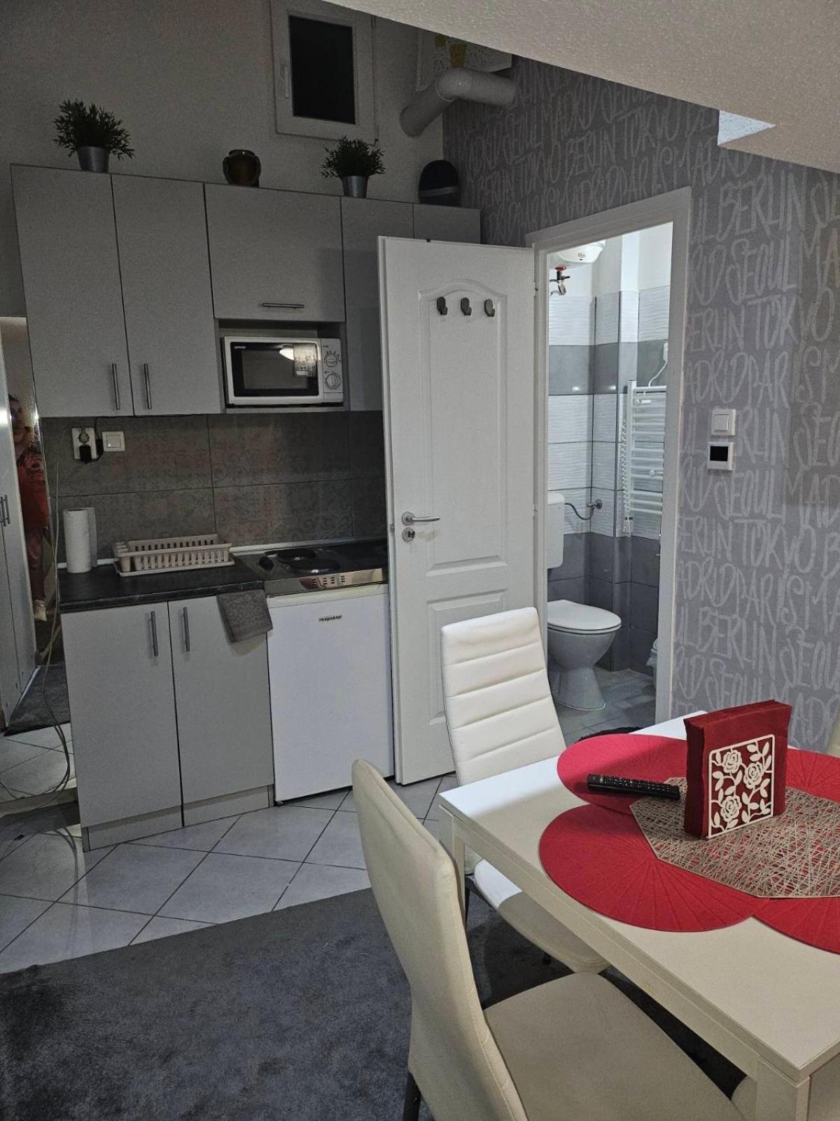 בודפשט Roland Apartment Downtown - Pope Subway מראה חיצוני תמונה